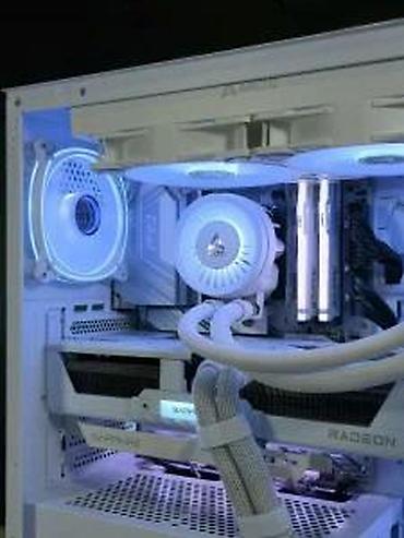 Desktop računari i radne stanice: Ryzen 7 7800X3D RX 9070XT X870 32GB 1TB - SM145PC. ✨ Prodaja i — 5