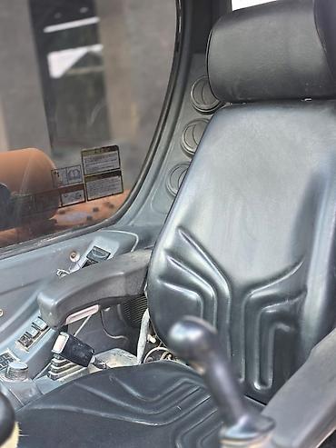 Экскаваторы: Экскаватор, Hyundai, Колесный — 9