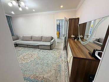 донецкий: 3 комнаты, 60 м², 5 мкр Индивидуалка, 4 этаж, Свежий ремонт — 1