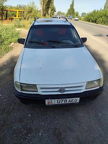 Opel: Opel Astra: 1993 г., 1.6 л, Кол менен иштөөчү, Универсал — 3