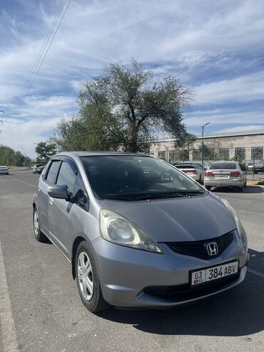 скупка авто в любом состоянии: Honda Jazz: 2009 г., 1.4 л, Робот, Бензин, Хэтчбэк