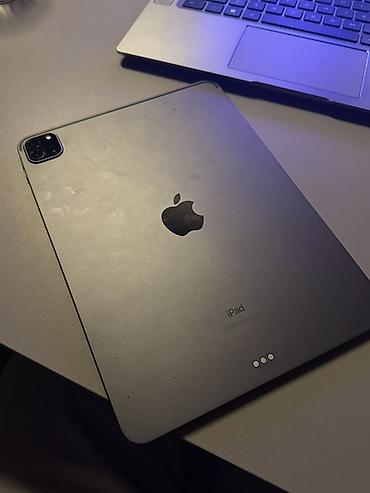 pad 4: Продается iPad Pro 2020 (11 дюймов). Состояние отличное. В комплект — 2