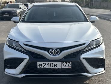купить зимние шины на внедорожник: Toyota Camry: 2023 г., 2.5 л, Автомат, Бензин, Седан
