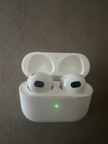 airpods 2 правое ухо: Продаю оригинальные AirPods 3 with Wireless Charging Case, без коробки