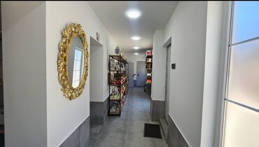Ofislər: Obyekt icarəyə verilir. Ünvan: Babək pr 38. ♦️Ümumi sahəsi 100m2
