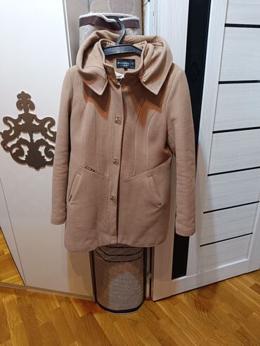женское пальто на синтепоне: Пальто 3XL (EU 46), цвет - Бежевый