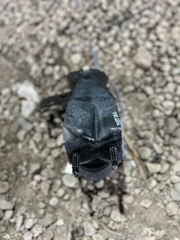 Подушки мотора: Подушка мотора Lexus — 8