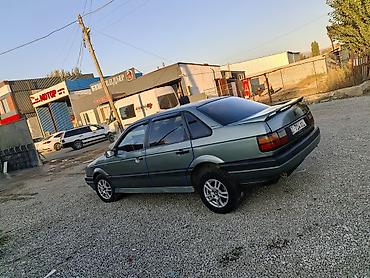 wolksvagen vento: Volkswagen Passat: 1989 г., 2 л, Механика, Бензин, Седан — 10