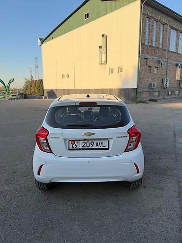 аренда авто спарк: Chevrolet Spark: 2019 г., 1 л, Бензин, Хэтчбэк — 10