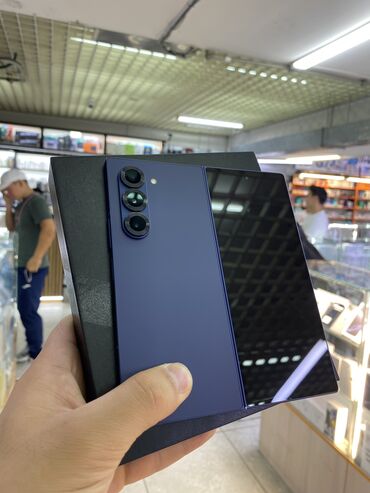 стекло куплю: Samsung Galaxy Z Fold 6, Жаңы, 256 ГБ, 1 SIM, eSIM
