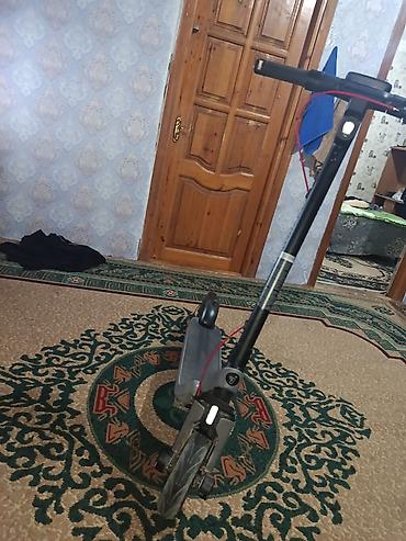 Спорт и хобби: Elektrikli skuter - Şəhər içi rahat və səssiz hərəkət üçün kompakt — 1