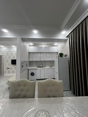 Qonaq otağı dəstləri: Masa və oturacaqlar — 1