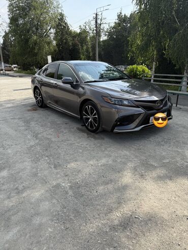 Toyota: Toyota Camry: 2020 г., 2.5 л, Автомат, Бензин, Седан at lalafo.kg Toyota: Toyota Camry: 2020 г., 2.5 л, Автомат, Бензин, Седан