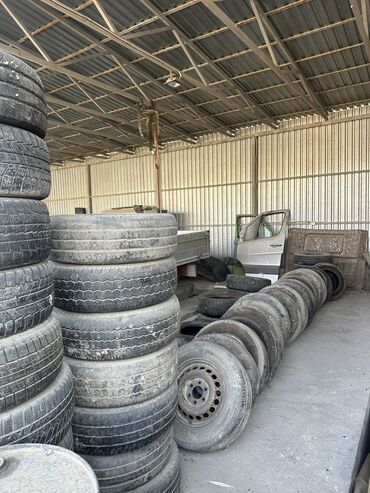 Шины: Резина на спринтер! Шины б/у из Европы. Имеются разные размеры. От R14 — 2