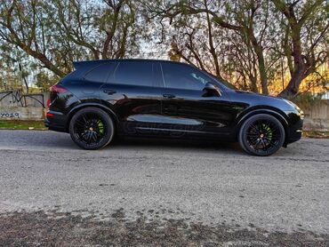 Porsche: Porsche Cayenne: 3 l. | 2015 έ. 122000 km. SUV/4x4 — 2