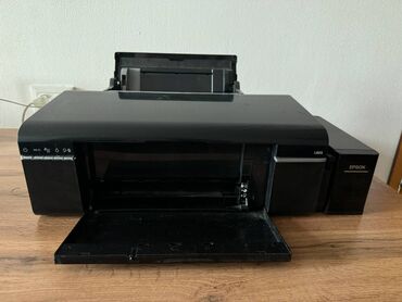 Принтеры: Продается принтер Epson L805 в отличном состоянии, печатает как