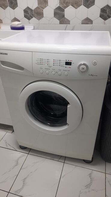 куплю стиральную машину бу: Стиральная машина LG, Б/у, Автомат, До 5 кг