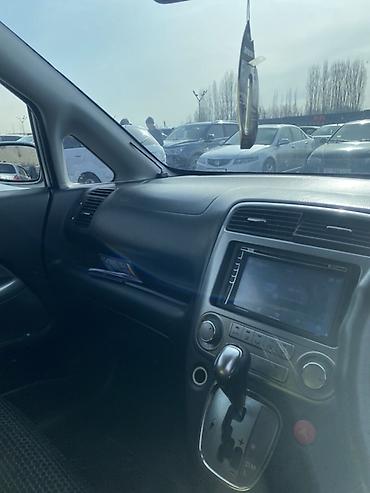 Honda: Honda Stream: 2003 г., 2 л, Автомат, Бензин, Минивэн — 8