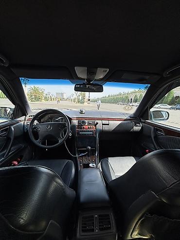 фургоны категории б: Mercedes-Benz E-Class: 2.4 л | 2000 г. Седан — 9