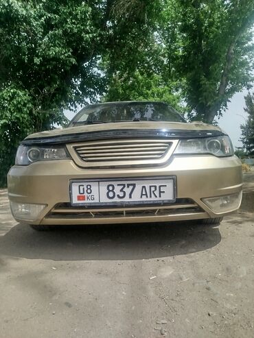 Daewoo: Daewoo Nexia: 2010 г., 1.5 л, Механика, Бензин, Седан