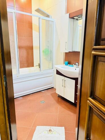 Uzunmüddətli kirayə mənzillər: Sumqayıtda Tam Təmirli, Əşyalı 3 otaqlı 106 kv.m-lik Mənzil kirayə -da lalafo.az — 8 Uzunmüddətli kirayə mənzillər: Sumqayıtda Tam Təmirli, Əşyalı 3 otaqlı 106 kv.m-lik Mənzil kirayə — 8