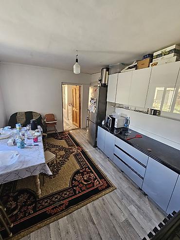 5: Продаётся дом в г. Балыкчы, адрес: ул. Ленинградский, 16а. 4 комнат — 9