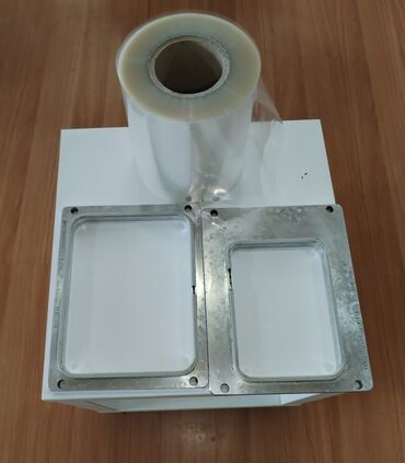 plasticne case za desert novi sad: Ručna Termo pakerica sa dva uloška i folijom za pakovanje
