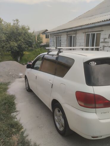 авто в рассрочку минивэн: Toyota Ipsum: 2003 г., 2.4 л, Автоматтык, Бензин, Вэн/Минивэн