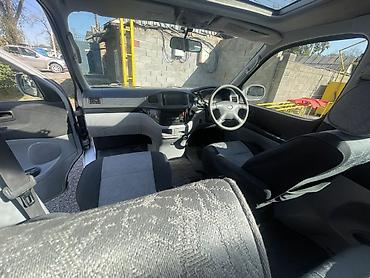 Унаа сатуу: Toyota Regius: 2000 г., 2.7 л, Автомат, Бензин, Вэн/Минивэн — 6