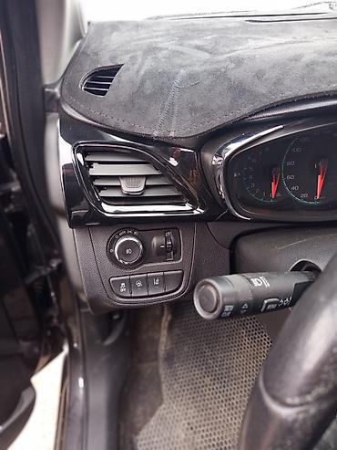 Chevrolet: Chevrolet Spark: 2015 г., 1 л, Вариатор, Бензин, Хэтчбэк — 12