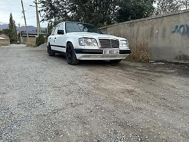 мерс e220: Mercedes-Benz E-Class: 1985 г., Седан — 10