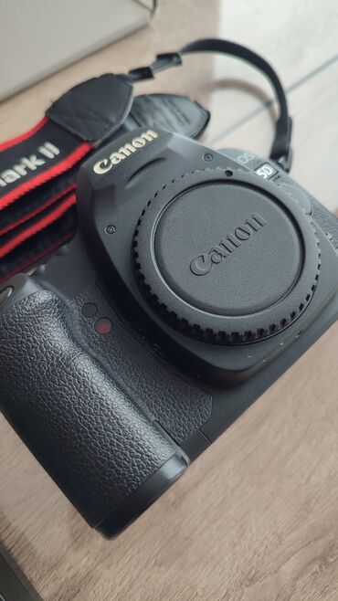 Fotokameralar: Canon 5D mark 2 в очень хорошем состоянии, использовался в основном — 2