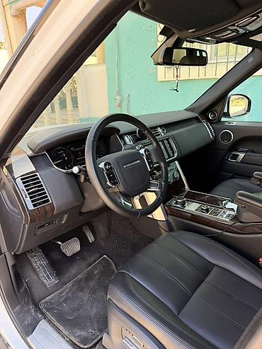 lamborghini urus qiymeti: Range Rover Salon – premium komfort və texnologiya - Tam rəqəmsal — 4