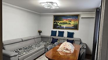 Продажа коттеджей и домов: 🏡 Продаётся частный дом в Бишкеке 📍 Район Аламединского рынка | — 12