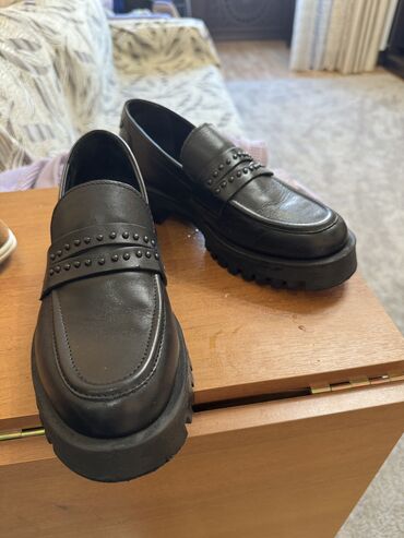 туфли marco pini: Продаю б/у обувь 38 размера носила всего пару раз каждую пару