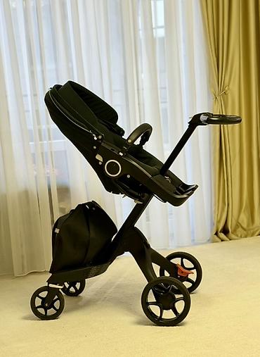 коляскалар: Коляска, Stokke, цвет - Черный, Б/у, Самовывоз — 1