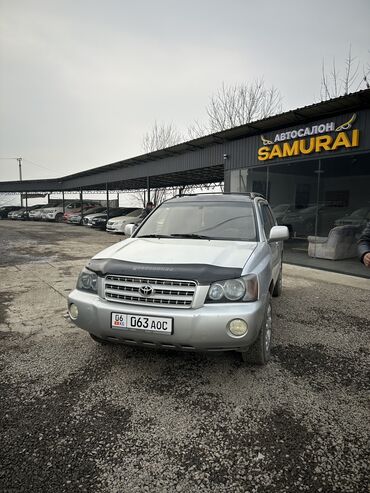 Toyota: Toyota Highlander: 2002 г., 2.4 л, Автомат, Бензин, Кроссовер