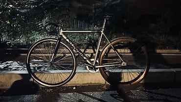 Шаардык велосипеддер: Шаардык велосипед, Specialized, Велосипед алкагы L (172 - 185 см), Колдонулган — 2