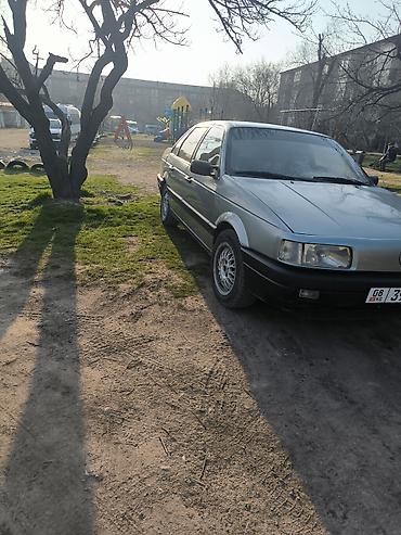 Volkswagen: Volkswagen Passat: 1988 г., 1.8 л, Механика, Бензин, Седан — 2