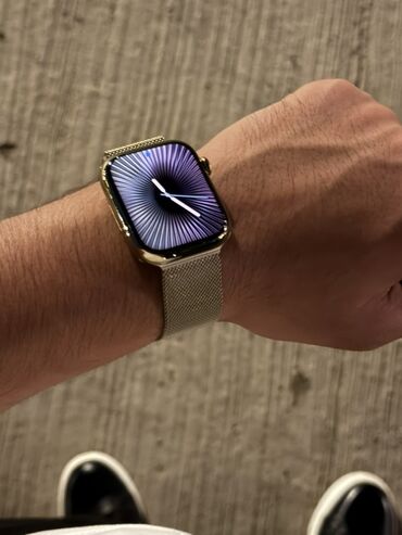 Kəmərlər: Apple Watch Series 9 Steel Gold 45mm • Apple Watch // Stainless Steel