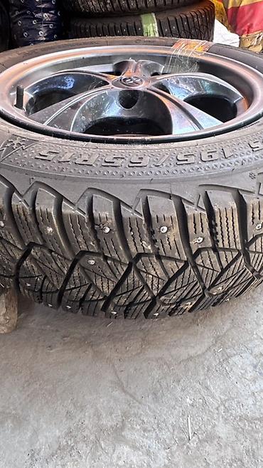 Колеса в сборе: Зимнее колесо в сборе: шина Goodyear UltraGrip 600, шипованная, размер — 1