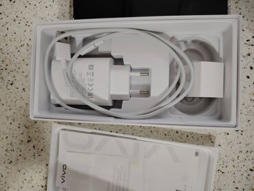 Техника для кухни: Vivo Y19, 128 ГБ, цвет - Черный