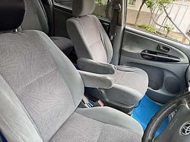 Toyota: Toyota Estima: 2003 г., 3 л, Автомат, Минивэн — 5