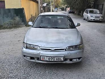 Mazda Cronos: 1995 г., 2 л, Механика, Газ, Хэтчбэк