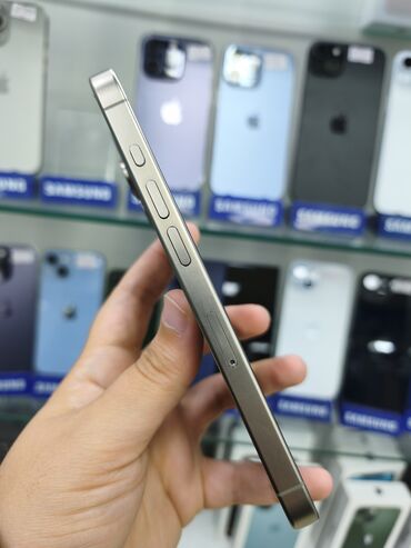 Apple iPhone: IPhone 15 Pro, 256 GB, Natural Titanium, Face ID — 4