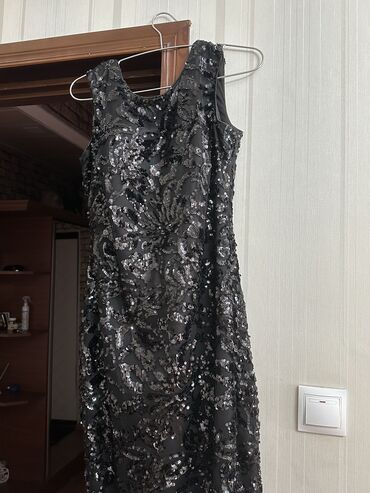 sara yay: Вечернее платье, Мини, Lady Sharm, XL (EU 42)