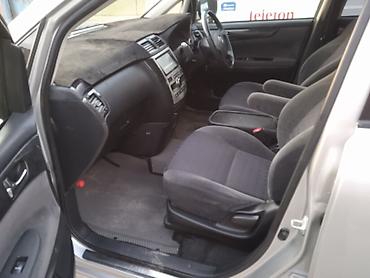 ио пинин: Toyota Ipsum: 2003 г., 2.4 л, Автомат, Бензин, Минивэн — 3