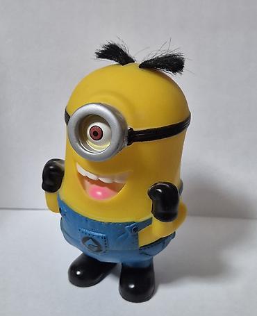 vapormax 36: Minion kasica dobro očuvana, sa blagim tragovima igranja. Kao što je — 1