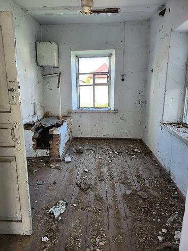 Продажа коттеджей и домов: Продаю участок (с домом, возможно под снос) 20лет никто не жил и есть — 13