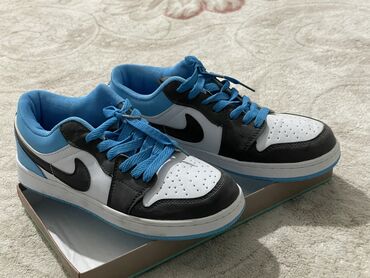 ретро 4: Кроссовки, 38, Air Jordan, Новый, цвет - Голубой, Самовывоз
